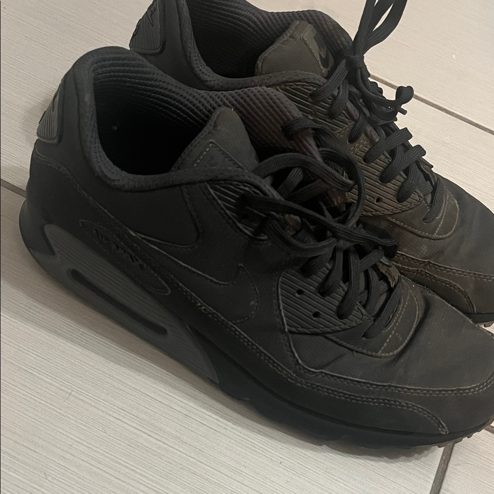Men's Nike Air Max Grey/Black Sneakers